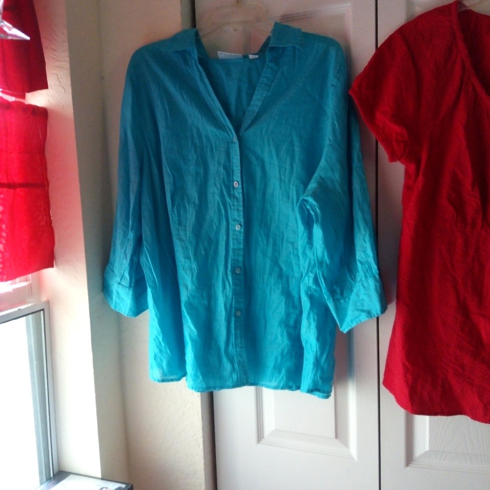 Tailored long sleeve blue blouse silver threading